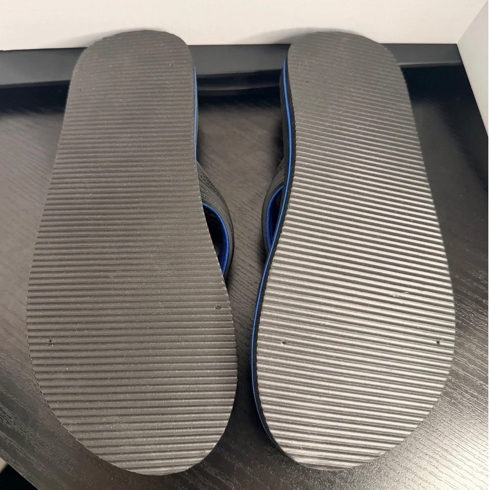 Tek Gear Boys Flip Flops Blue Black Geometric Graphic Thong Sandals Size M 3/4